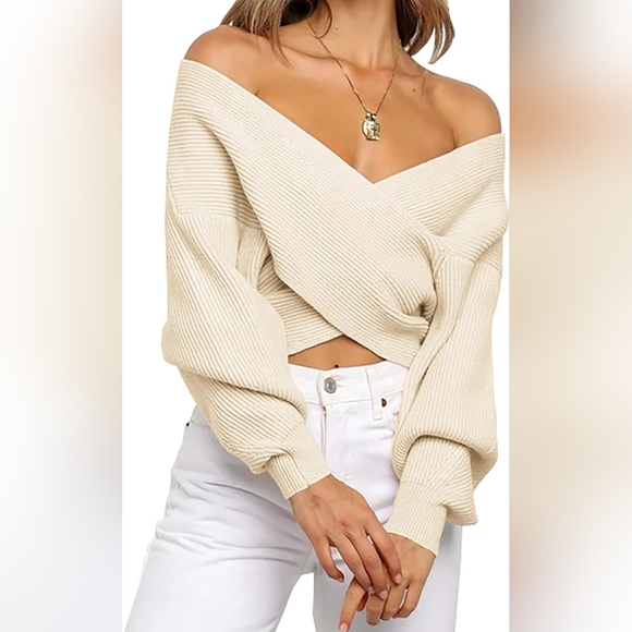 BTFBM Sweaters - BTFBM Tan Cross Body V Neck Off Shoulder Sweater • Cropped •Long Sleeve • Med